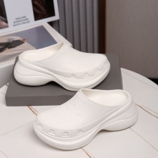 Balenciaga Slippers